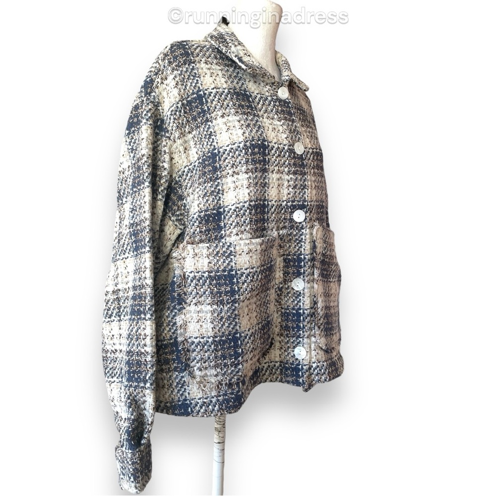 NWT BlankNYC Cropped Tweed Jacket In Blue Cream Plaid Size Large - Picture 8 of 16